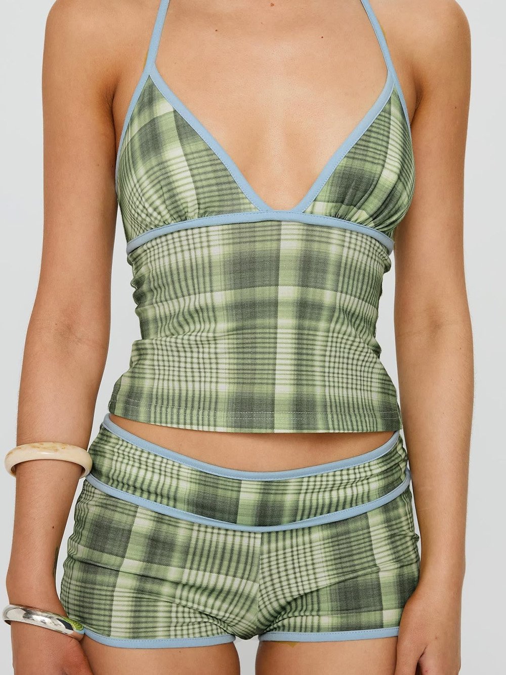 1. What Is a Tankini (3)